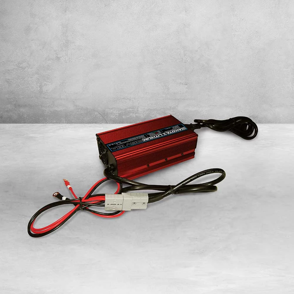 Dakota Lithium Battery 36V 18A Ultra-Fast Charger 3 Dakota Lithium Battery 36V 18A Ultra-Fast Charger