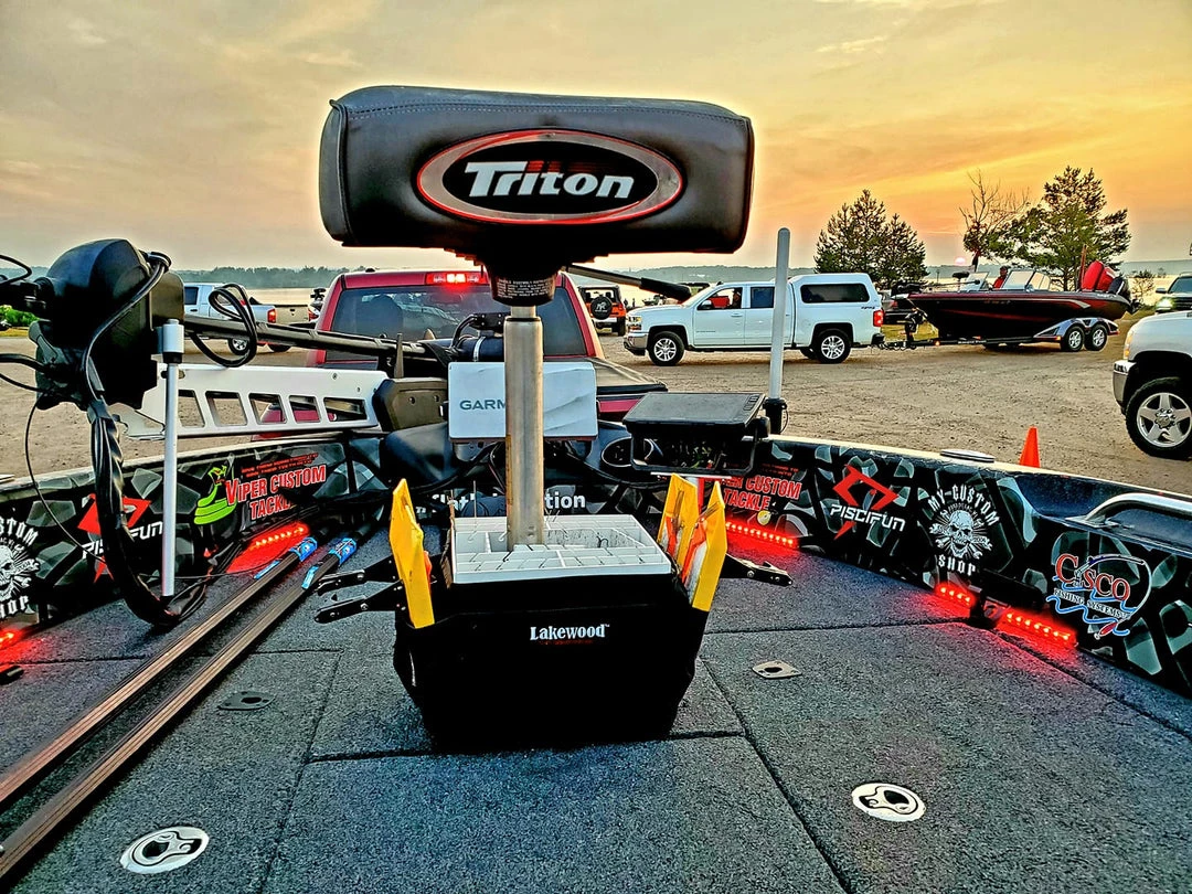 Ice Strong Outdoors Lakewood Pedestal Organizer 5 Ice Strong Outdoors Lakewood Pedestal Organizer